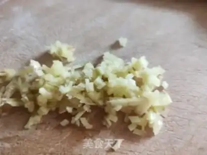 Make Cream egg vase step 4