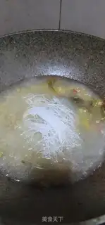 Make Pork-cracker fan soup step 4
