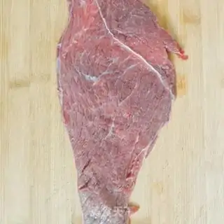 Make Five fragrances of beef step 0