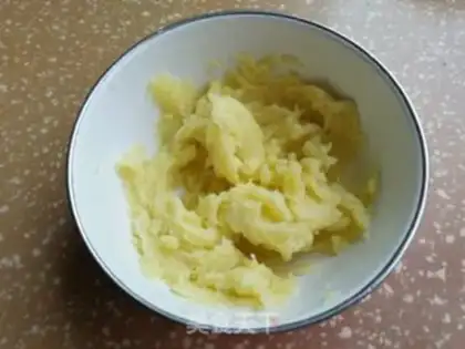 Make Potato fried dumplings step 1