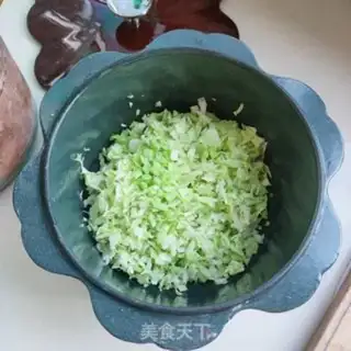 Make Pork and blue dumplings step 0