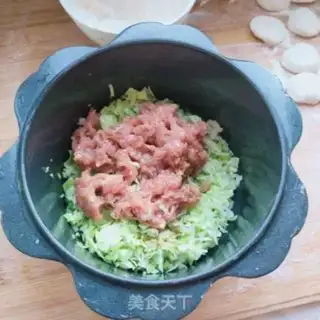 Make Pork and blue dumplings step 2