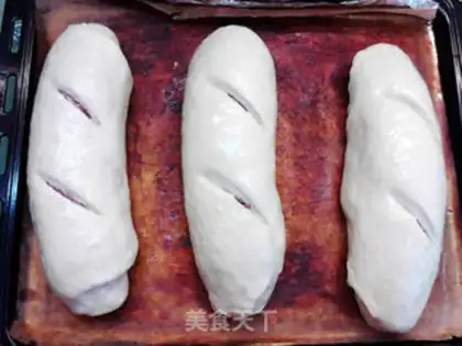 Make Coconut jam bread step 14