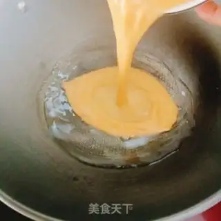Make Cream fried eggs step 3