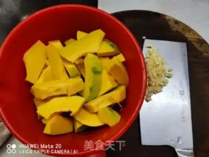 Make Garlic, sweet potato pumpkins step 1