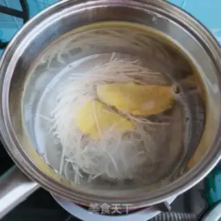 Make Egg dumpling soup noodles step 3