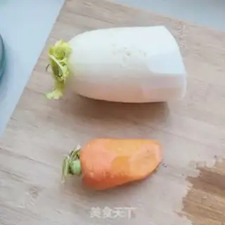 Make Pork radish egg dumplings step 1