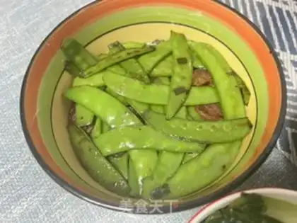 Make Sausage fried Dutch beans step 4