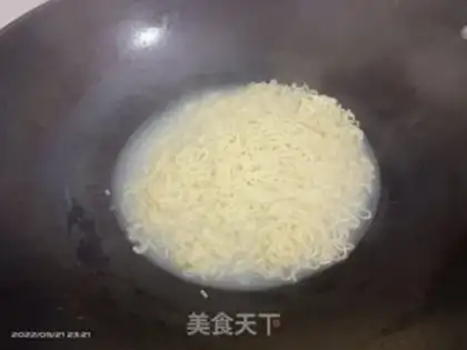 Make Mix noodles step 1