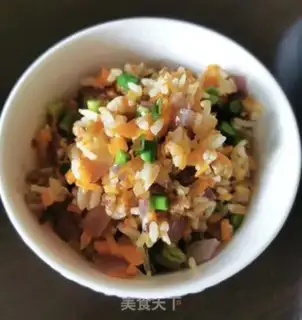 Make Meat carrot fried rice step 8