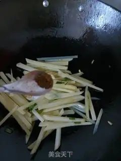 Make Spicy potatoes step 4