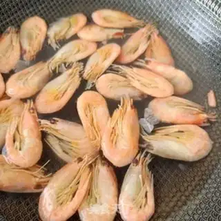 Make Pepper-sprouts, sweet shrimp step 0