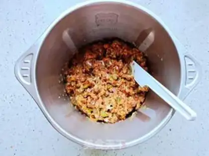 Make Pepper pork pie step 8