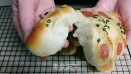 Make Handmade ham bread step 23
