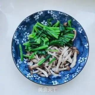 Make Crab mushrooms and spinach step 4