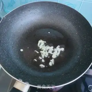Make Crab mushrooms and spinach step 5