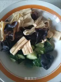 Make The cucumber step 3