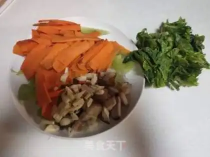 Make Fried carrot meat step 0