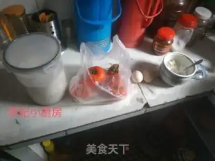 Make Tomato fried eggs step 0