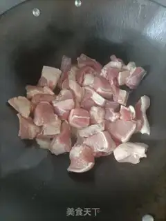 Make Bean bean horns, meat noodles step 3