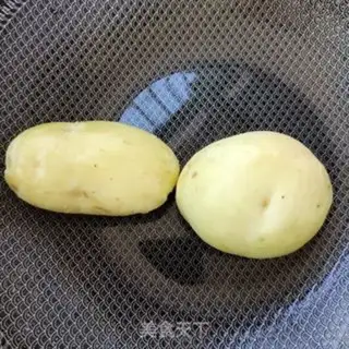 Make Potato buns step 0