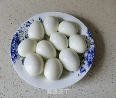 Make A midday egg step 2