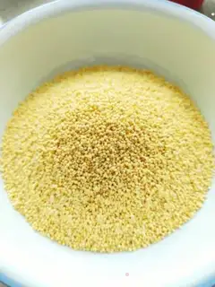Make Yellow rice, three-coloured quinoa, chicken meat step 5
