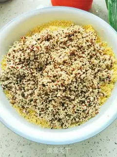 Make Yellow rice, three-coloured quinoa, chicken meat step 7