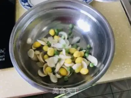 Make Silver almond lily with green beans step 3