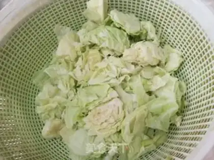 Make Bean cabbage step 1