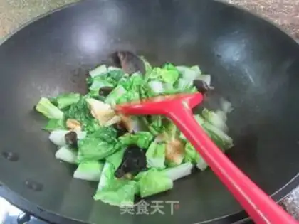 Make Black-mucked eggs and curry step 6