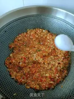 Make Twin pepper garlic sauce step 15