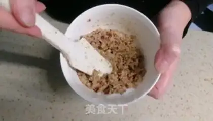 Make Red-tree nut yogurt cake step 4