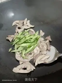 Make Fire the pig