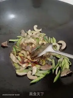 Make Fire the pig
