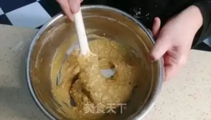 Make Red-tree nut yogurt cake step 13