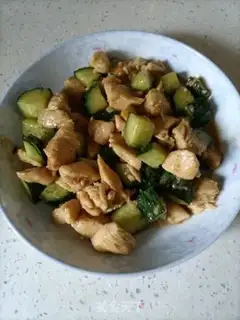 Make cucumber chicken step 11