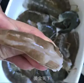 Make Cream shrimp fried rice step 0