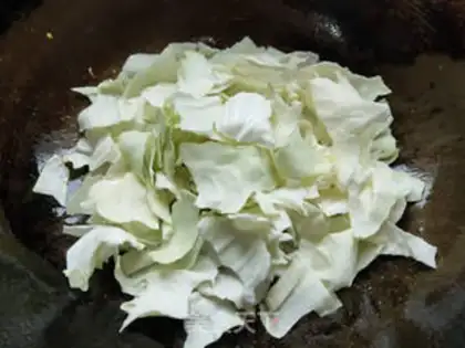 Make The fragrance and the buns step 4