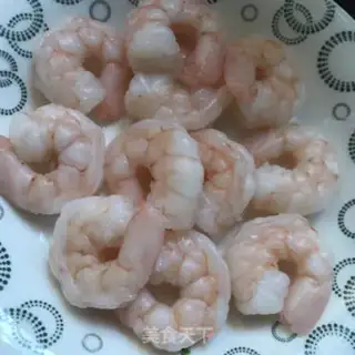Make Cream shrimp fried rice step 5