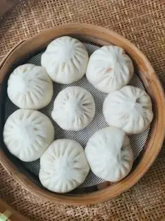 Make Orléans chicken buns step 10