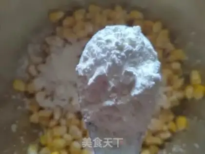Make Pretzels of corn step 1