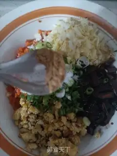 Make Pyramid dumplings step 6