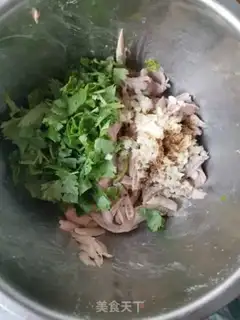Make Red oiler tore a chicken leg step 5