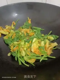 Make Pumpkin seedlings step 2
