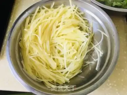 Make Cream pepper with potatoes step 3