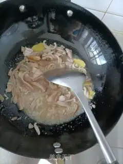Make Pippi fried pig belly step 4