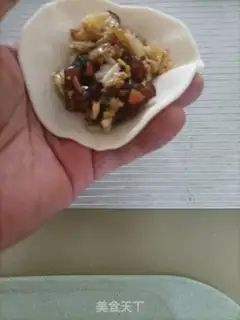 Make Pyramid dumplings step 12