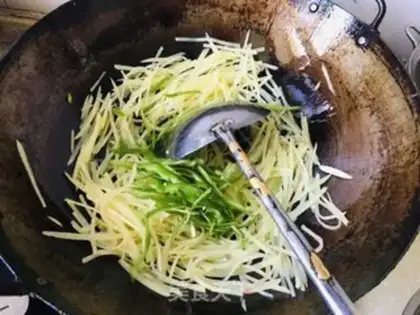 Make Cream pepper with potatoes step 7