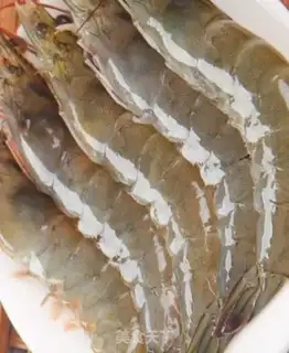 Make Fried garlic shrimp step 0